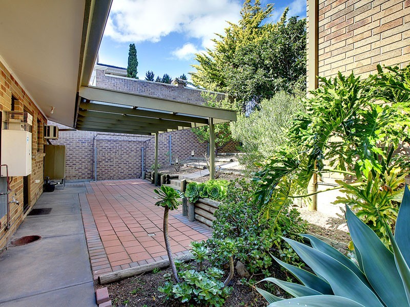 17/145 Perry Barr Road, Hallett Cove SA 5158