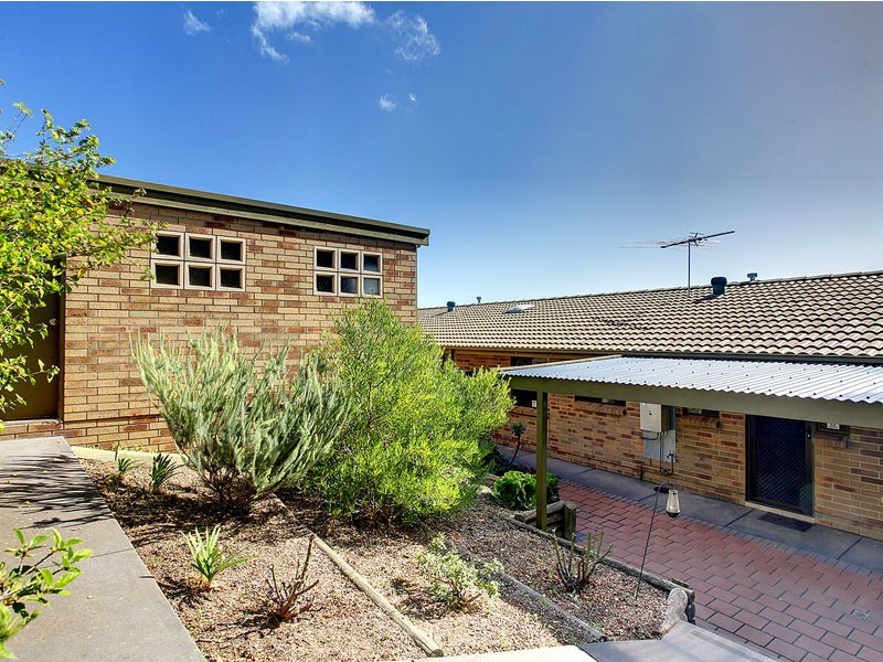 17/145 Perry Barr Road, Hallett Cove SA 5158