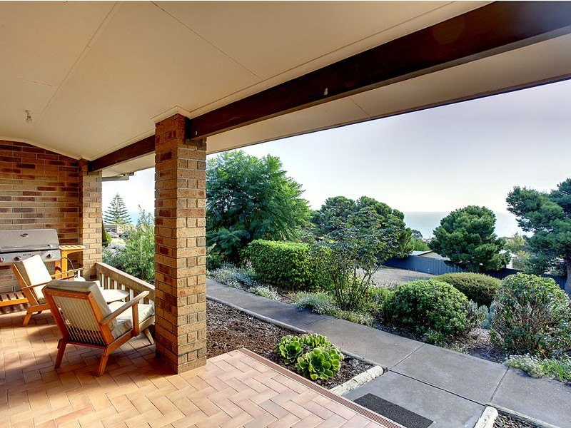 17/145 Perry Barr Road, Hallett Cove SA 5158