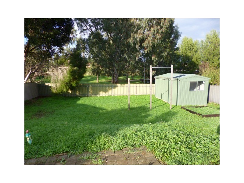 8 Baltimore Avenue, Morphett Vale SA 5162