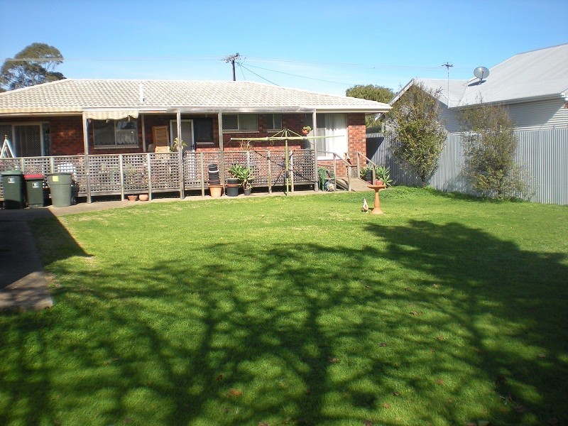 11 Petersen Crescent, Port Noarlunga SA 5167