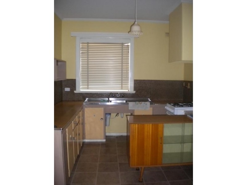 13 Doradilla Avenue, Seacombe Gardens SA 5047