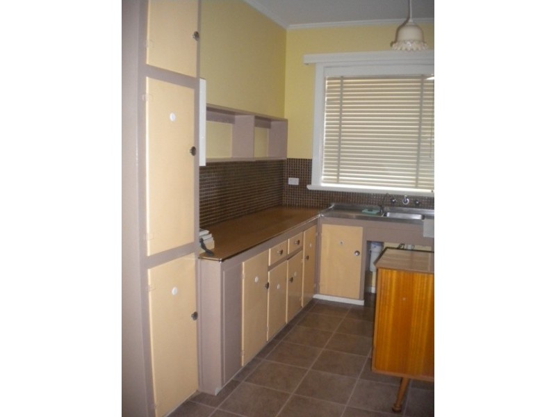 13 Doradilla Avenue, Seacombe Gardens SA 5047