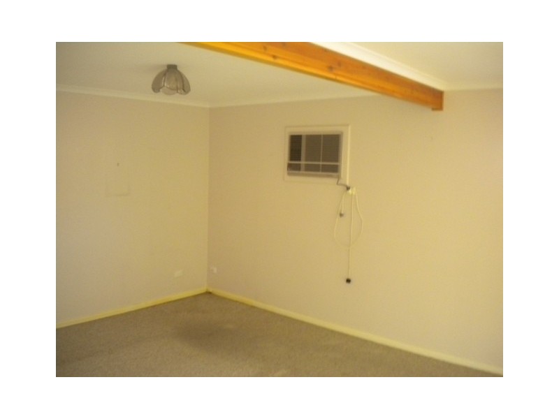 13 Doradilla Avenue, Seacombe Gardens SA 5047