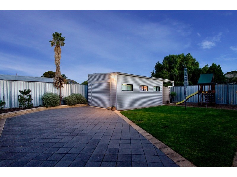 10 Northbri Avenue, Salisbury East SA 5109