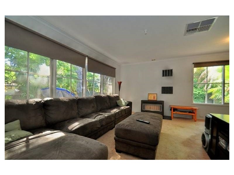 2 Burns Court, Morphett Vale SA 5162