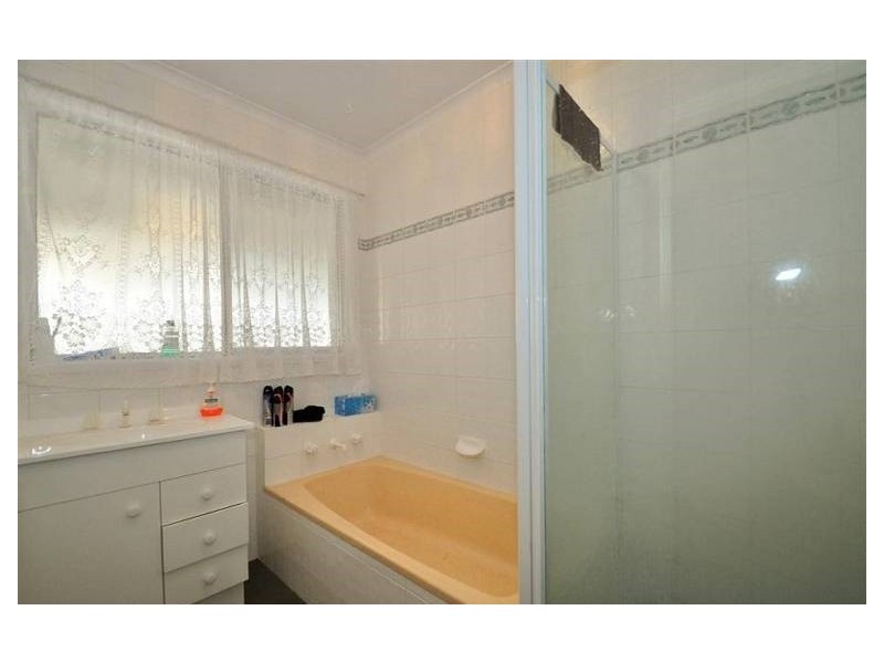 2 Burns Court, Morphett Vale SA 5162