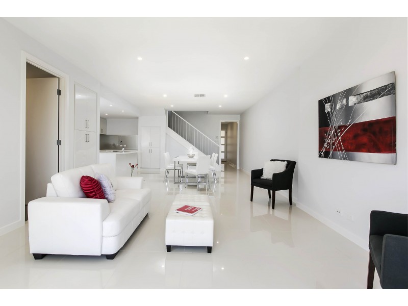 6 Jacaranda Grove, Oaklands Park SA 5046