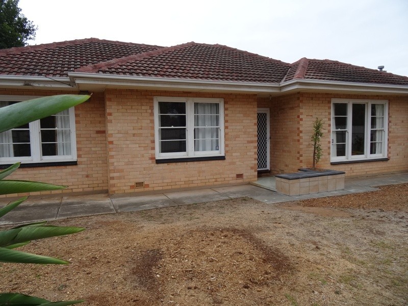 14 Railway Terrace, Hove SA 5048