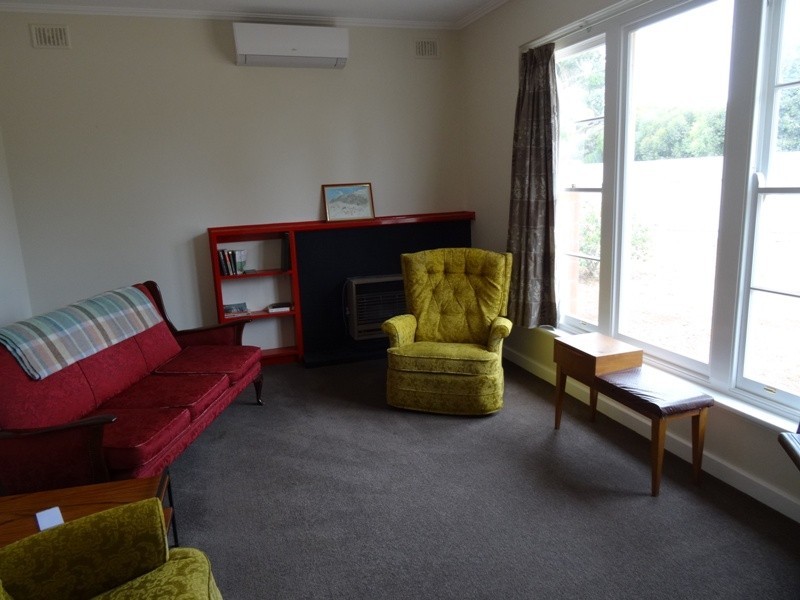 14 Railway Terrace, Hove SA 5048