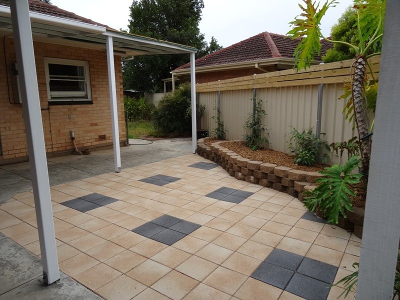 14 Railway Terrace, Hove SA 5048