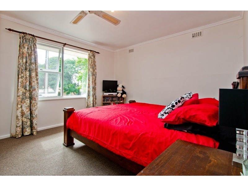 9 Stafford Street, Redwood Park SA 5097
