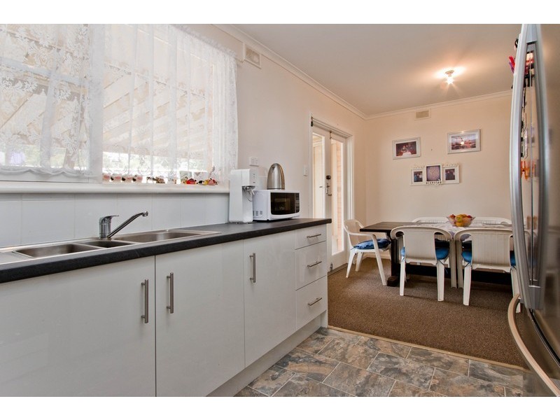 9 Stafford Street, Redwood Park SA 5097