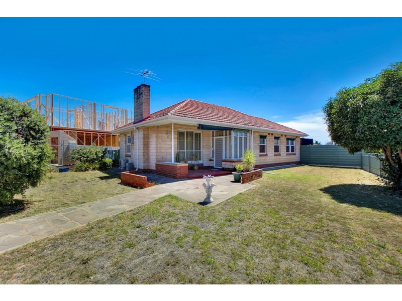 17 Stanley Street, Glengowrie SA 5044