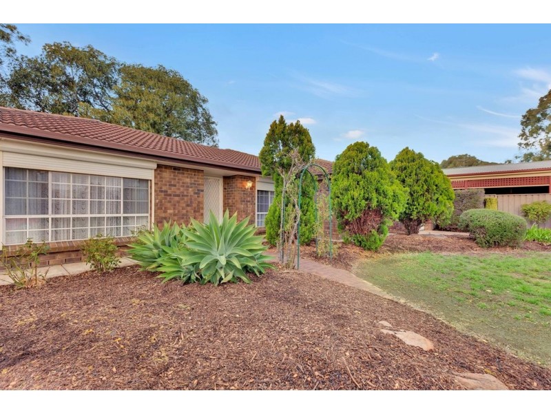 4 Haymaker Court, Morphett Vale SA 5162