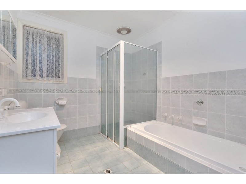 4 Haymaker Court, Morphett Vale SA 5162