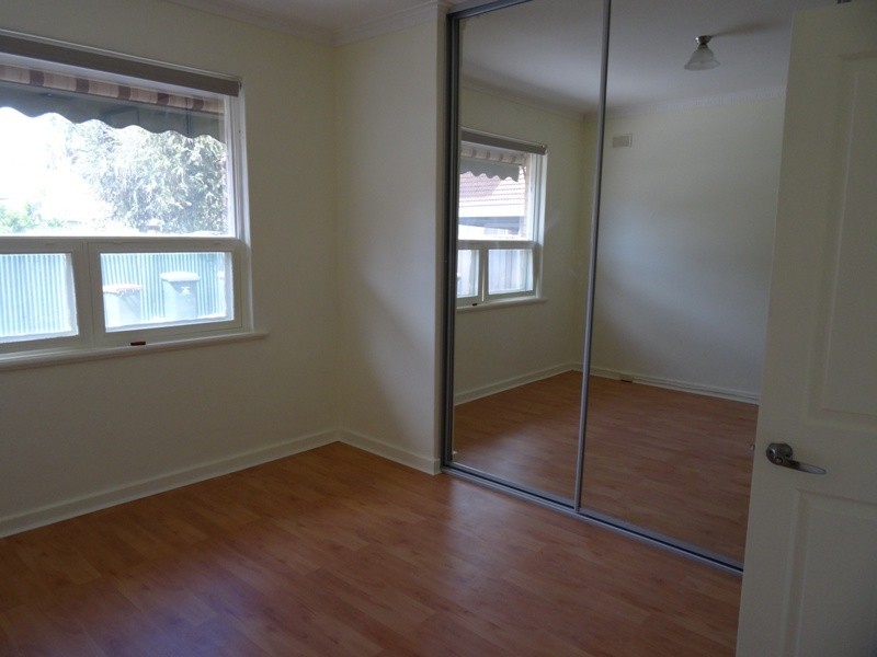 2/413 Morphett Road, Oaklands Park SA 5046