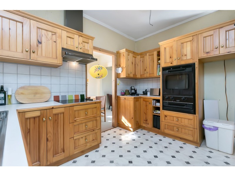 6 Brown Street, Hove SA 5048