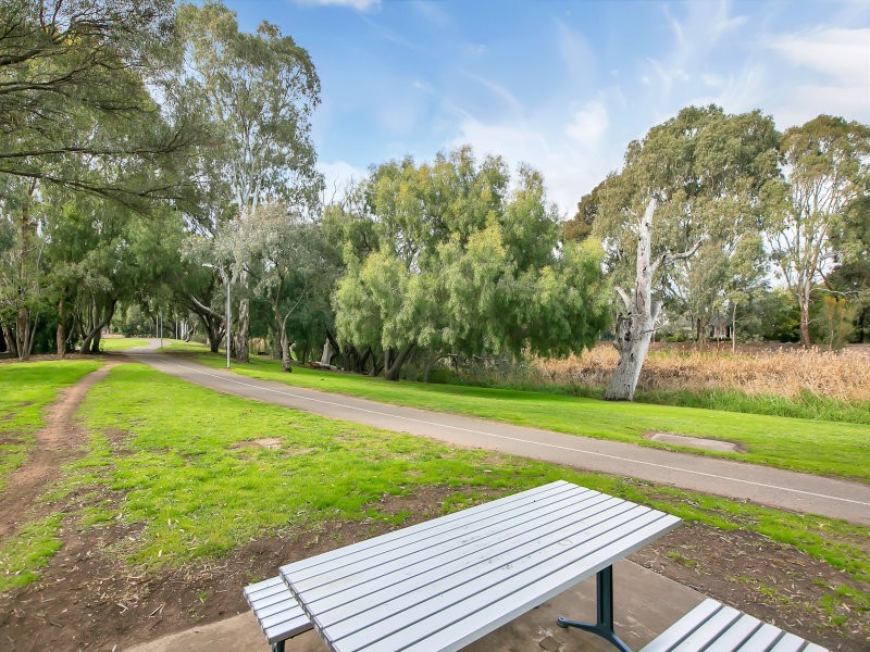 2/56 BROWNING AVENUE, Fulham Gardens SA 5024