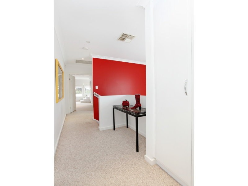 9 Tyler Street, Henley Beach South SA 5022