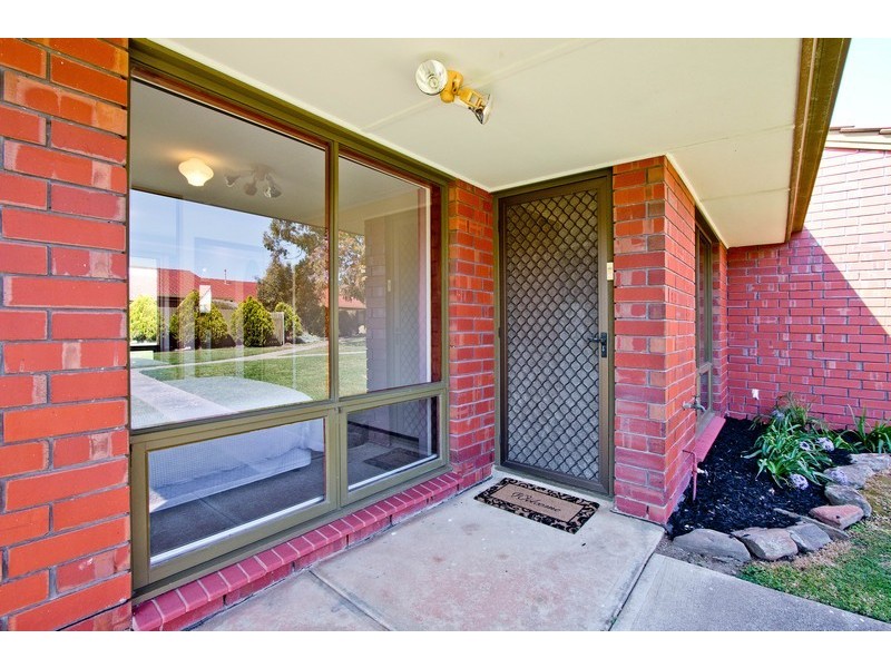 2/2 Douglas Avenue, Reynella SA 5161