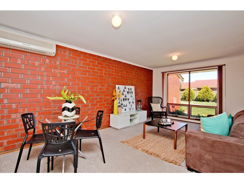 2/2 Douglas Avenue, Reynella SA 5161