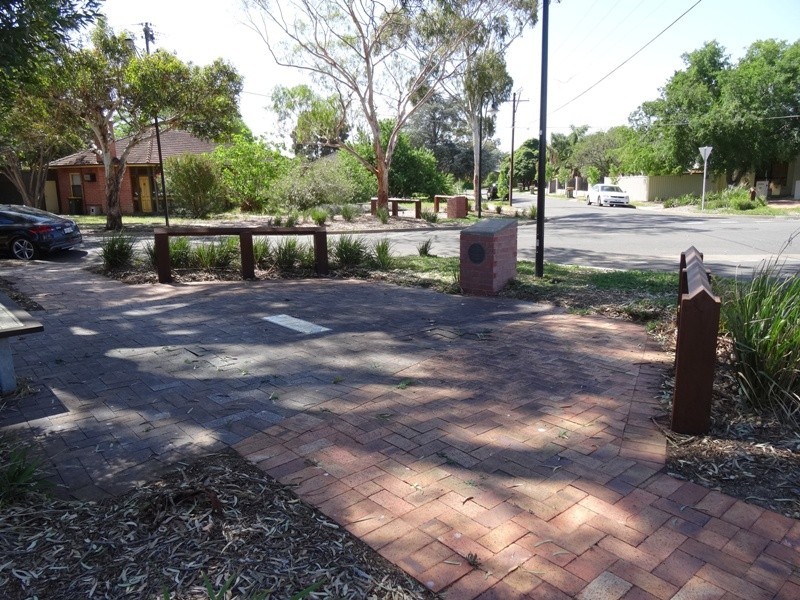 5 Market Street, Marion SA 5043