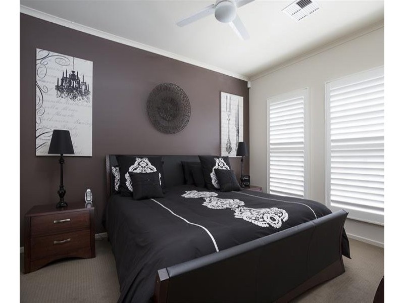 16 KOPCHEFF AVENUE, Fulham Gardens SA 5024