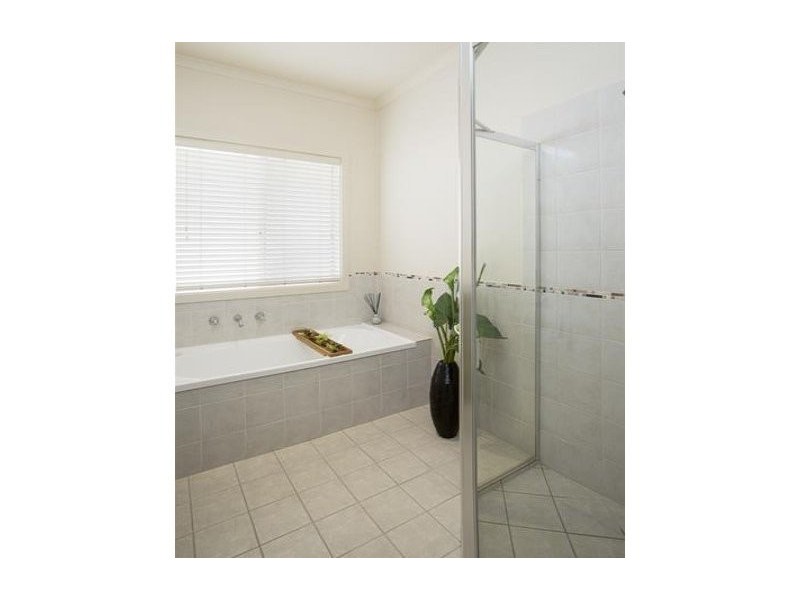 16 KOPCHEFF AVENUE, Fulham Gardens SA 5024