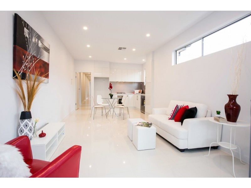 42A Kingston Avenue, Seacombe Gardens SA 5047