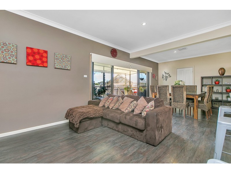 16 Kurrajong Place, Seacombe Gardens SA 5047