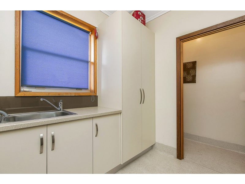 16 Kurrajong Place, Seacombe Gardens SA 5047