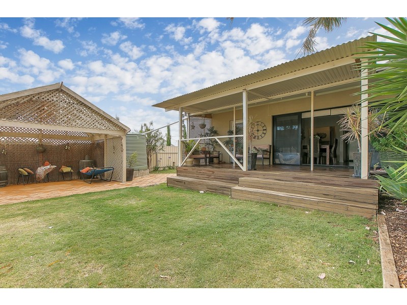 16 Kurrajong Place, Seacombe Gardens SA 5047