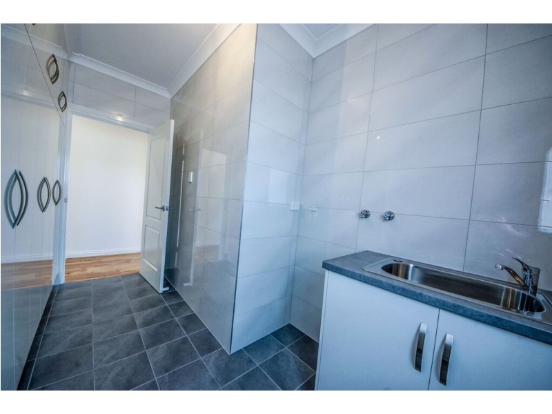 1 Moonya Avenue, Seacombe Gardens SA 5047