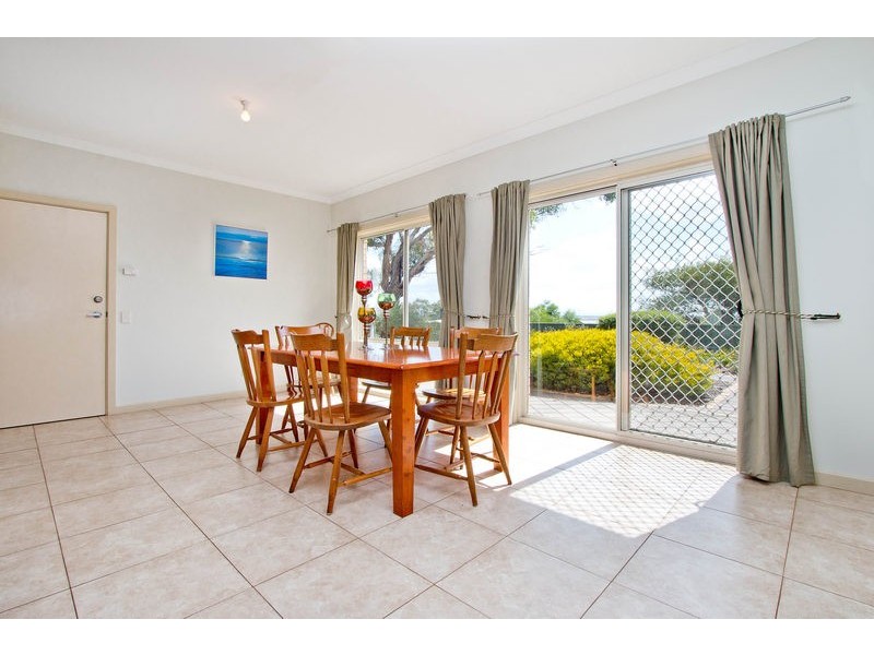 26 Sidney Parade, Hindmarsh Island SA 5214