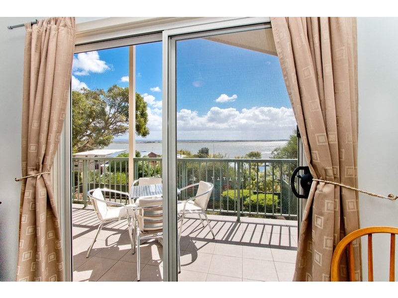 26 Sidney Parade, Hindmarsh Island SA 5214