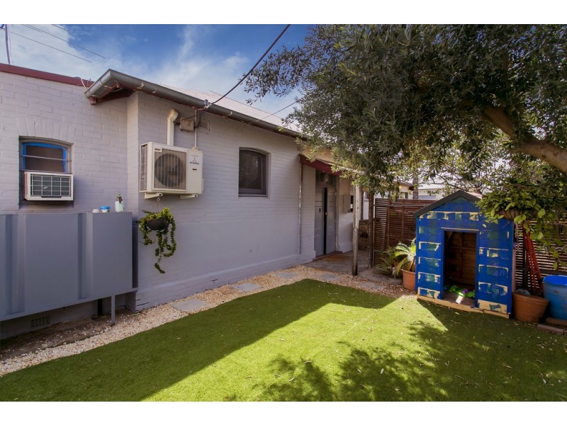 21 PENOLA STREET, Kilkenny SA 5009