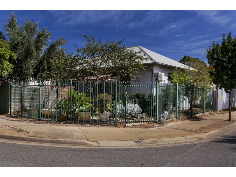 21 PENOLA STREET, Kilkenny SA 5009