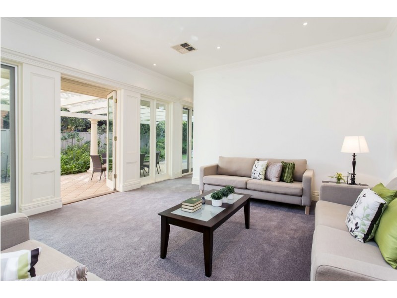 2A Stanley Street, Glenelg North SA 5045