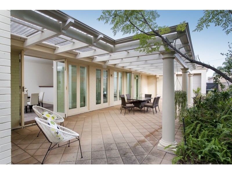 2A Stanley Street, Glenelg North SA 5045