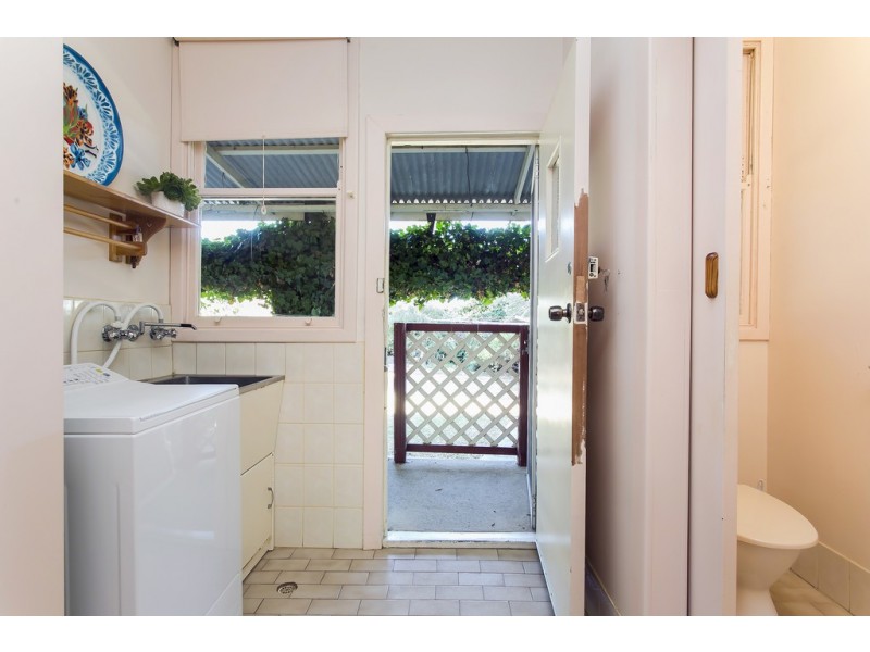 2 Spring Street, Seacombe Gardens SA 5047