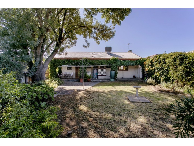 2 Spring Street, Seacombe Gardens SA 5047