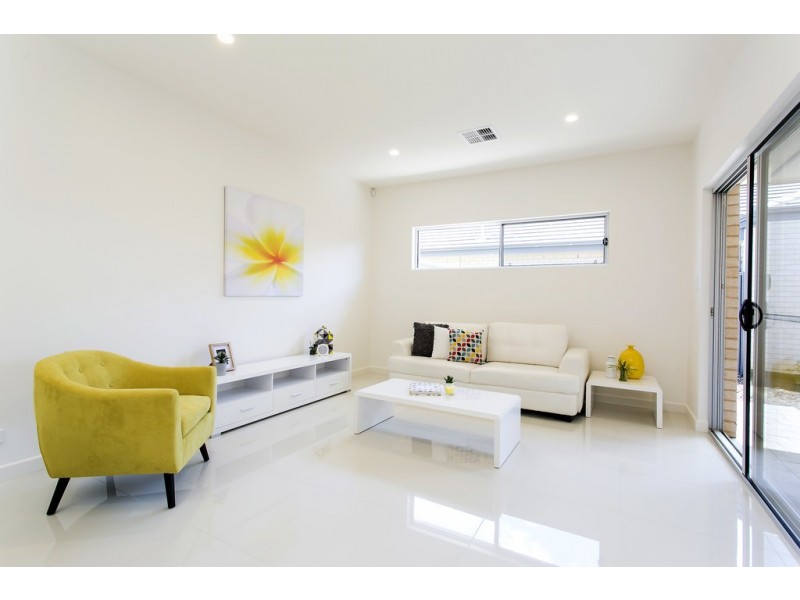 4A Kingston Avenue, Seacombe Gardens SA 5047