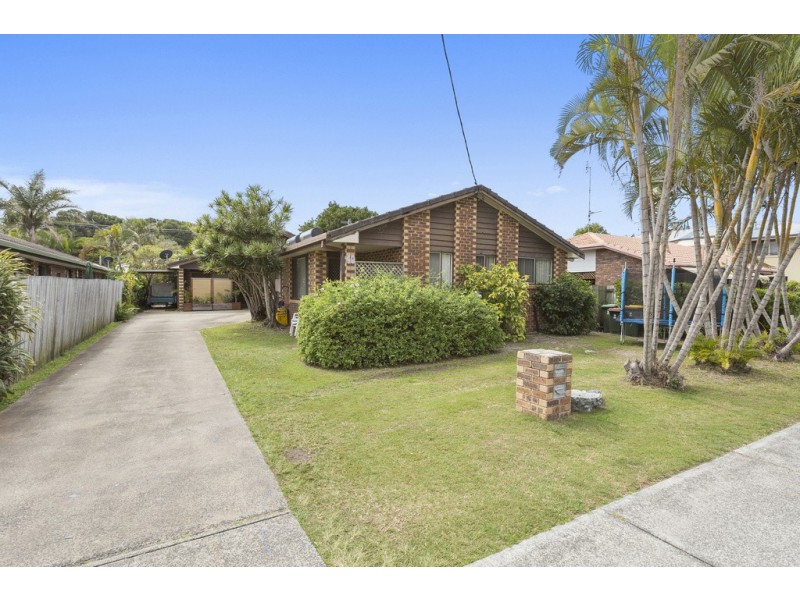 1 and 2/40 Hastings Road, Cabarita Beach NSW 2488