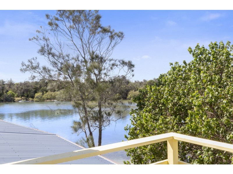 77 Overall Drive, Pottsville NSW 2489