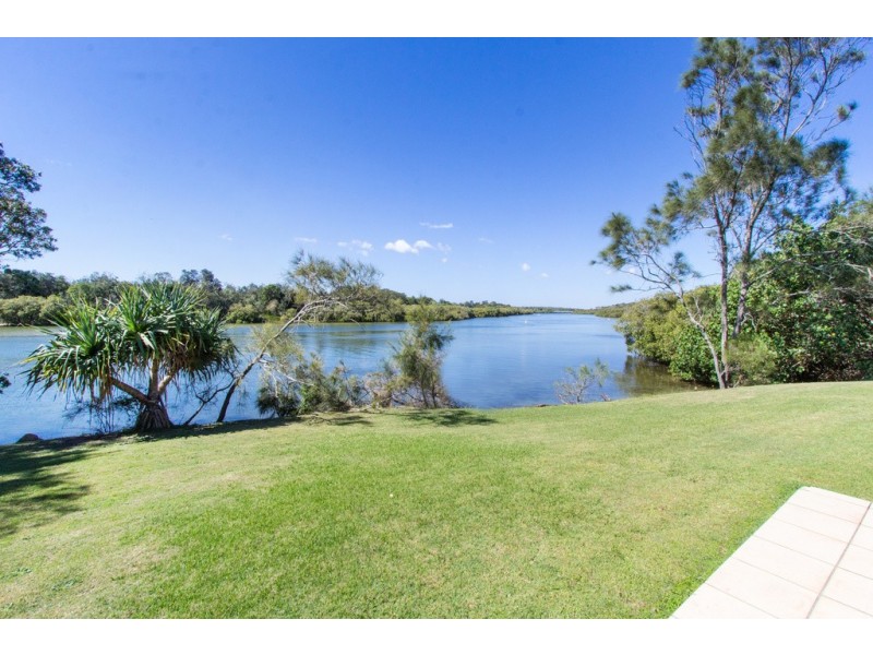 77 Overall Drive, Pottsville NSW 2489