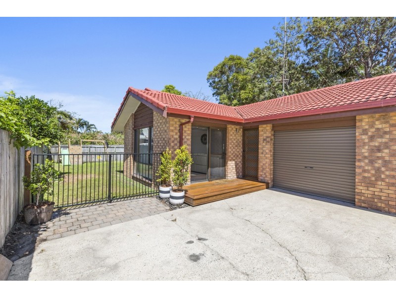 2/8 Poinciana Avenue, Cabarita Beach NSW 2488