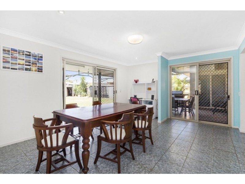 15 Victoria Avenue, Pottsville NSW 2489