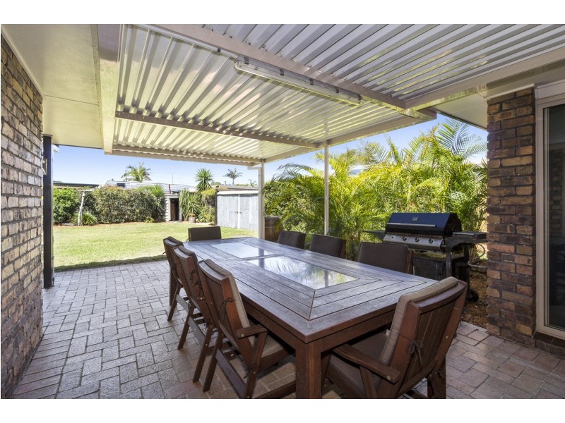 15 Victoria Avenue, Pottsville NSW 2489