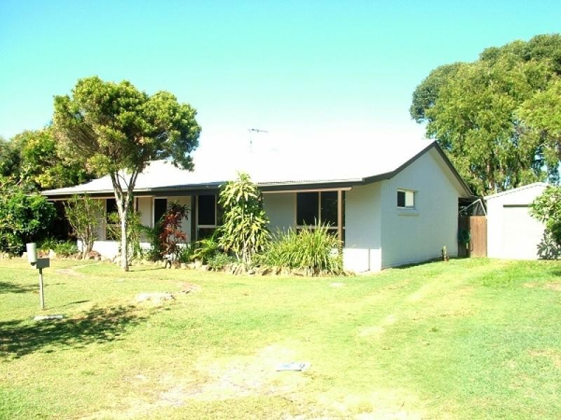 28 Sandalwood Drive, Cabarita Beach NSW 2488